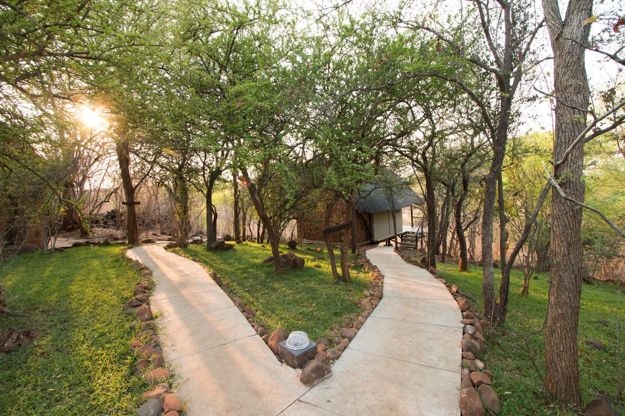 Masuwe Lodge Victoria Falls Exterior photo